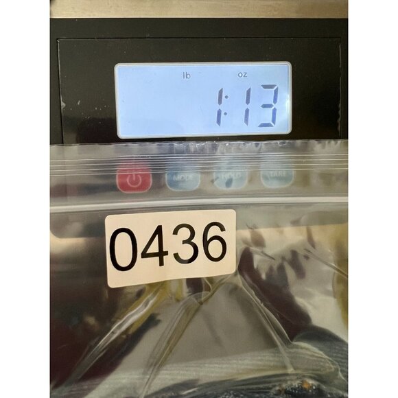 Levis 560 Mens Comfort Fit Tapered Jeans Size 36x30 (ACTUAL 34x28.5) USA Classic - Picture 16 of 16